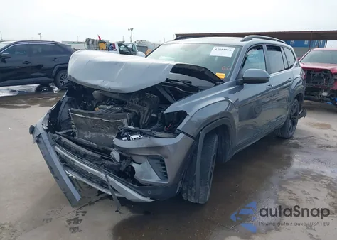 2022 Volkswagen Atlas 3.6L V6 Se W/Technology from USA, damaged, VIN 1V2KR2CA7NC557894